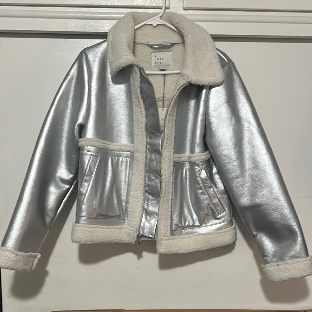 Unisex Silver Jacket with White Trim